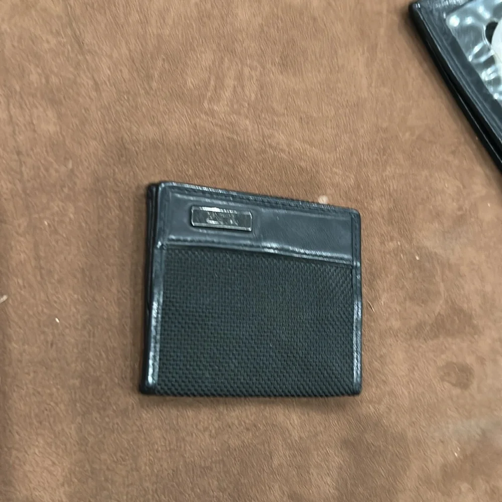Tumi black textured coin purse‎ wallet